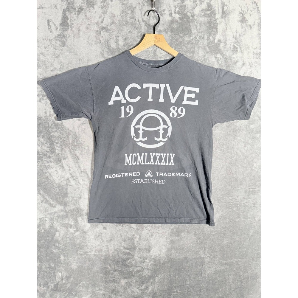 Active Mens T Shirt Medium Black Graphic Print 1989 Cotton Short Sleeve Crewneck